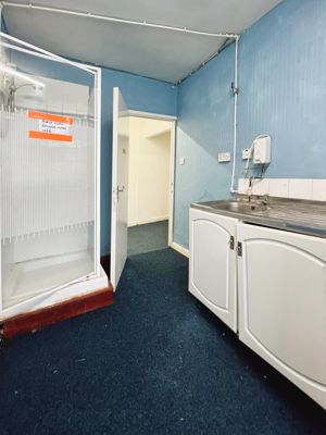 Kitchen - click for photo gallery